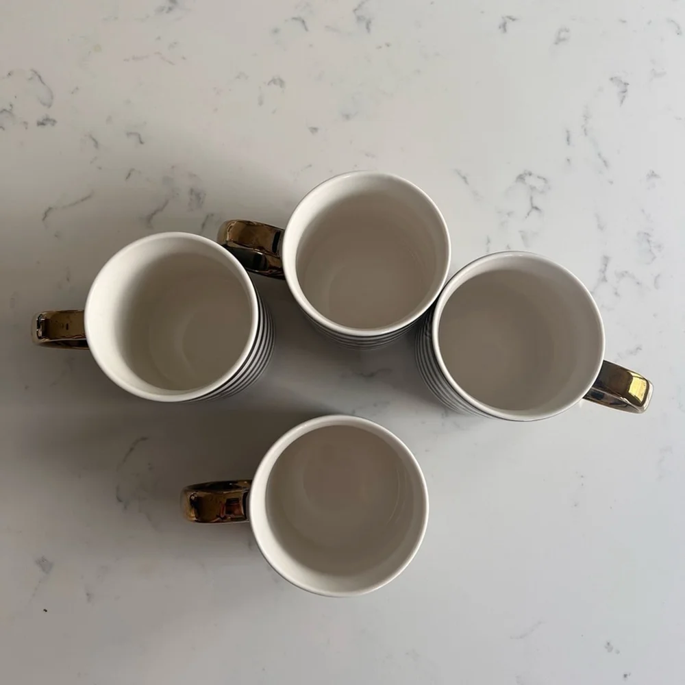 XOXO Black & White Striped Mug - Picture 2 of 4